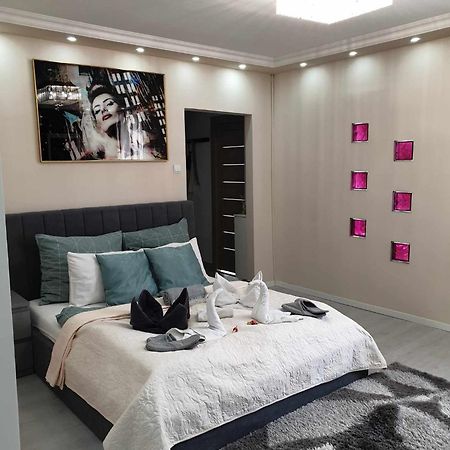H29 Vivien Apartman Apartment Budapest Bagian luar foto