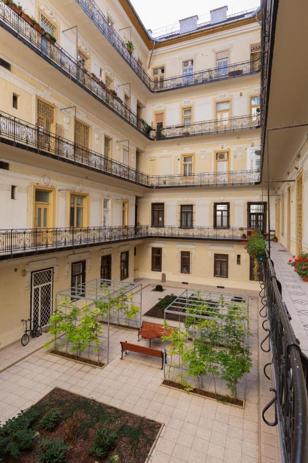 H29 Vivien Apartman Apartment Budapest Bagian luar foto